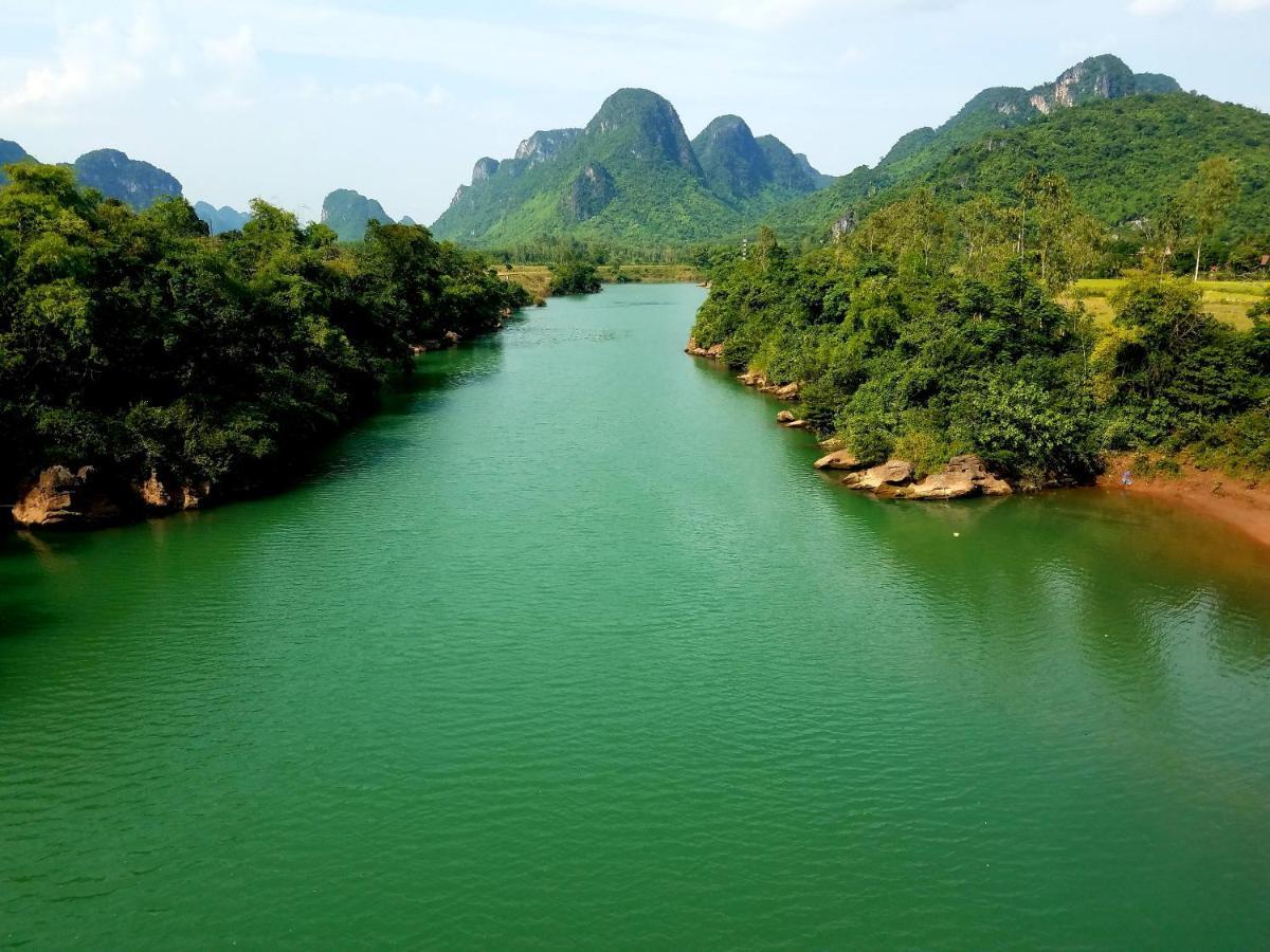 Trung Duc Hotel Phong Nha Exterior foto