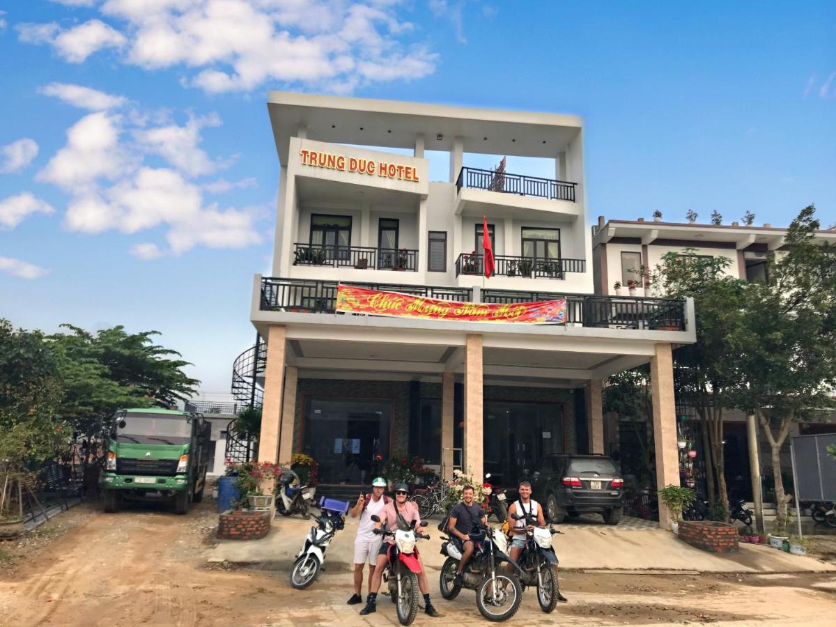 Trung Duc Hotel Phong Nha Exterior foto